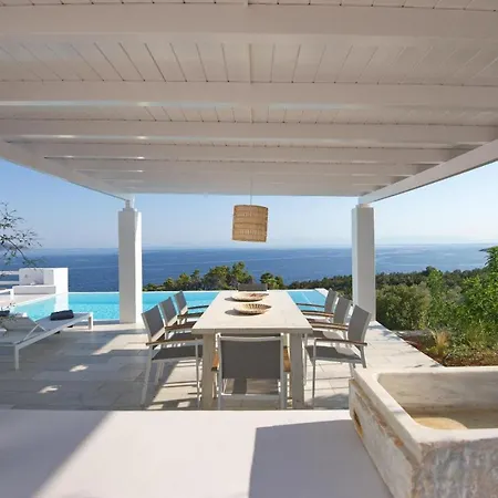 Villa Perseas *