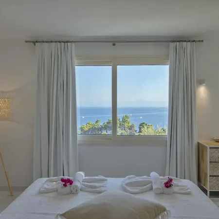 Perseas Agios Petros (Alonissos)